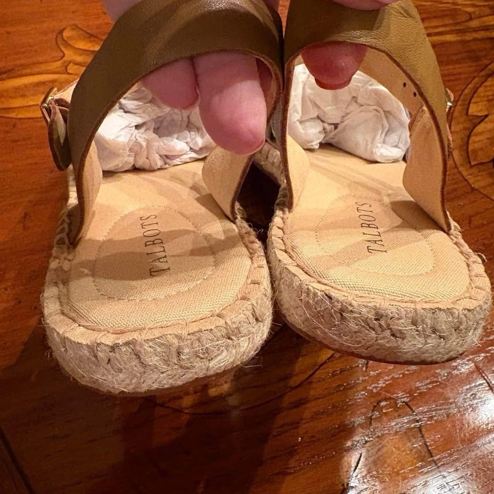 Talbots Size 8 Light Chambray Izzy Sandals-NEW - Picture 8 of 8